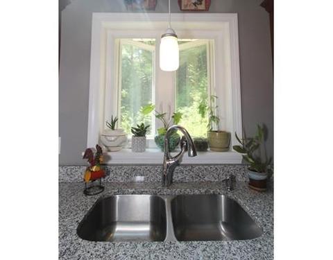 40 North St, Erving, MA 01344 photo 8