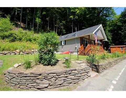 40 North St, Erving, MA 01344 photo 1
