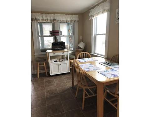 59 Pleasant St, Wareham, MA 02571 photo 4