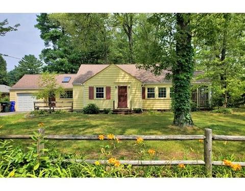 2402 Wilbraham Rd, Springfield, MA 01129 photo 9