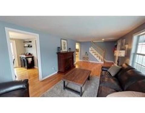 718 R Cabot St, Beverly, MA 01915 photo 7