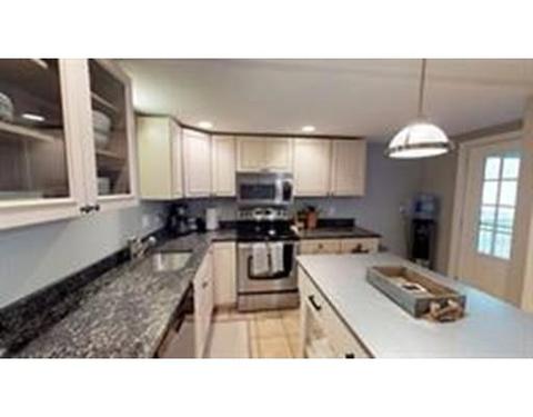 718 R Cabot St, Beverly, MA 01915 photo 13