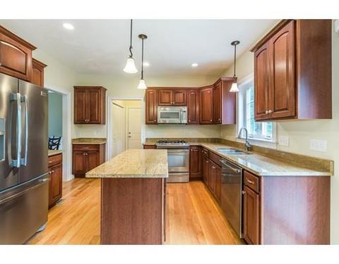 35 Cardinal Cir, Raynham, MA 02767 photo 12