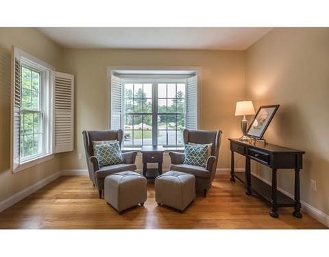 35 Cardinal Cir, Raynham, MA 02767 photo 5