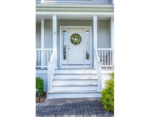 35 Cardinal Cir, Raynham, MA 02767 photo 3