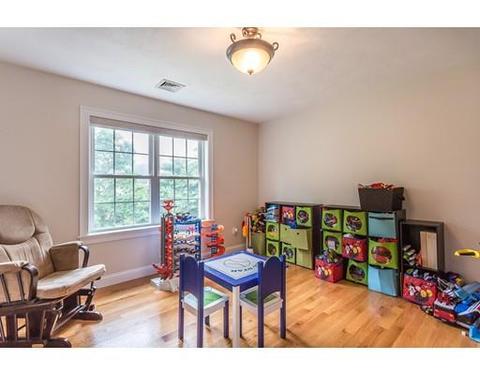 35 Cardinal Cir, Raynham, MA 02767 photo 17