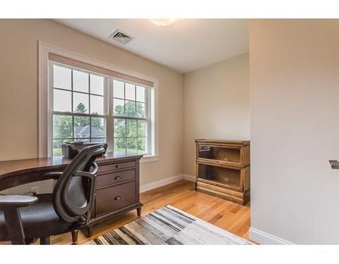 35 Cardinal Cir, Raynham, MA 02767 photo 18