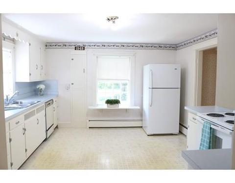 21 Uxbridge Rd, Sutton, MA 01590 photo 9