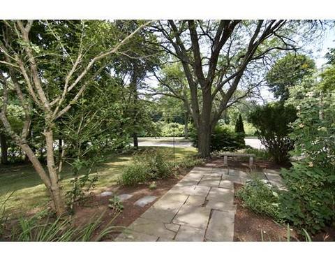 21 Planters Field Ln, Hingham, MA 02043 photo 3