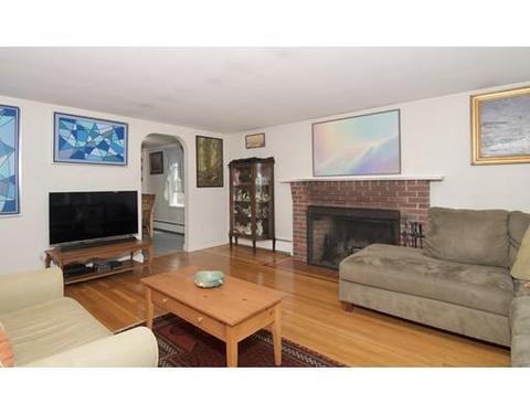 21 Planters Field Ln, Hingham, MA 02043 photo 4