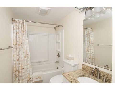 21 Planters Field Ln, Hingham, MA 02043 photo 11