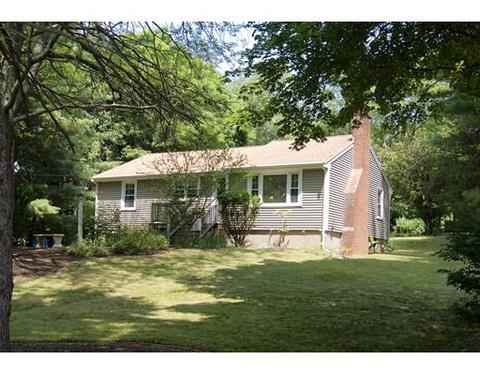21 Planters Field Ln, Hingham, MA 02043 photo 2