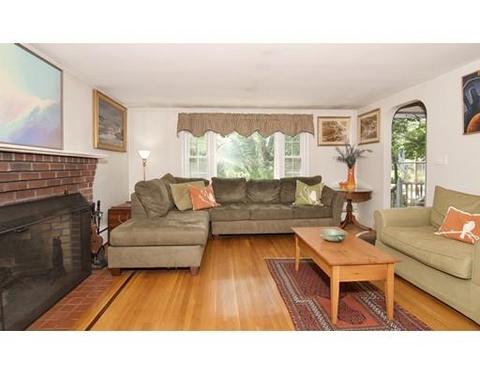 21 Planters Field Ln, Hingham, MA 02043 photo 5
