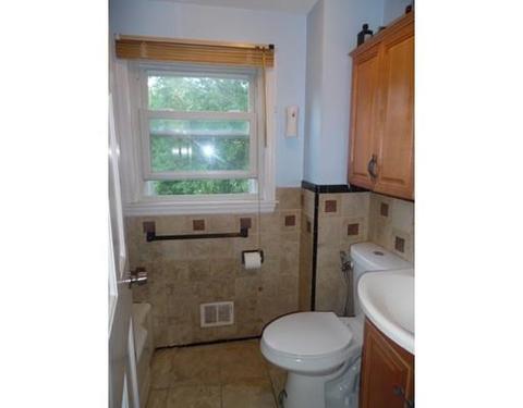 27 Johnson Rd, Saugus, MA 01906 photo 6