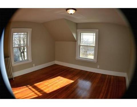 6 Gregg St, Beverly, MA 01915 photo 8