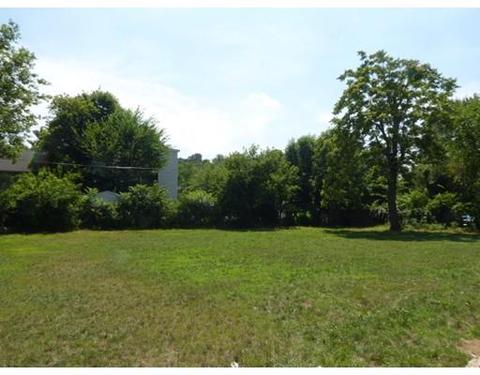 489 Hancock St, Springfield, MA 01105 photo 8