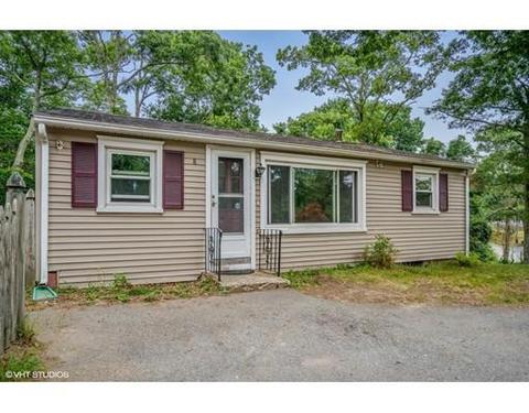 8 Boysenberry Rd, East Wareham, MA 02538 photo 1