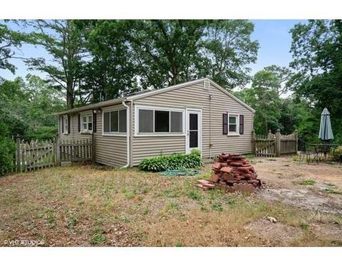 8 Boysenberry Rd, East Wareham, MA 02538 photo 12