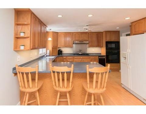 15 Hitching Post Dr, Walpole, MA 02081 photo 7
