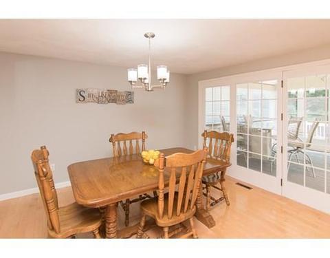 15 Hitching Post Dr, Walpole, MA 02081 photo 9