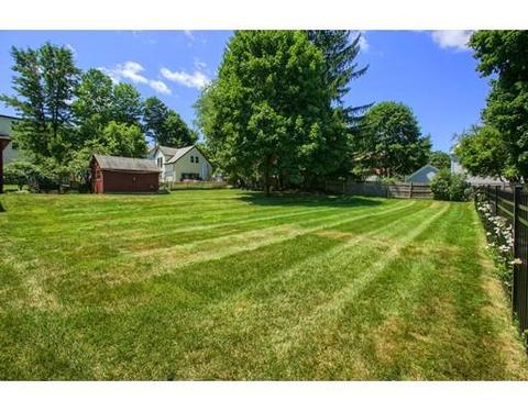 86 Beech St, Clinton, MA 01510 photo 5