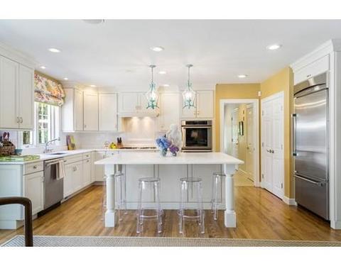 890 Sea View Ave, Barnstable, MA 02655 photo 6