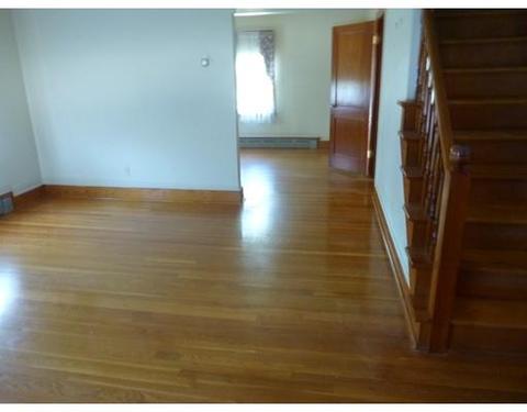 113 South St, Ware, MA 01082 photo 4