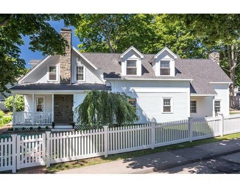 36 Planters Field Ln, Hingham, MA 02043 photo 5