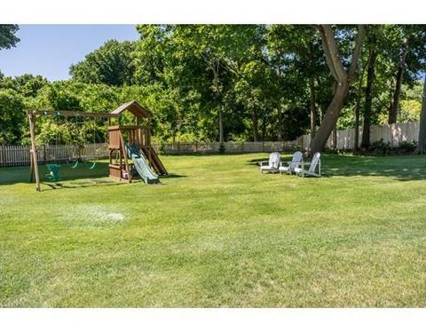 36 Planters Field Ln, Hingham, MA 02043 photo 2