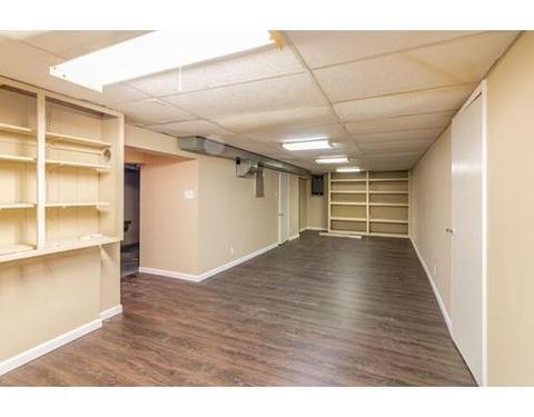 56 Middlebrook Dr, Springfield, MA 01129 photo 17