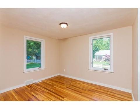 56 Middlebrook Dr, Springfield, MA 01129 photo 14