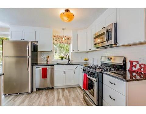 56 Middlebrook Dr, Springfield, MA 01129 photo 7
