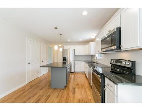 21 Kane St, Springfield, MA 01119 photo 6
