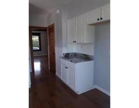 117 Colfax St, Fall River, MA 02720 photo 4