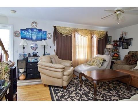 33 Ferris St, Springfield, MA 01151 photo 10