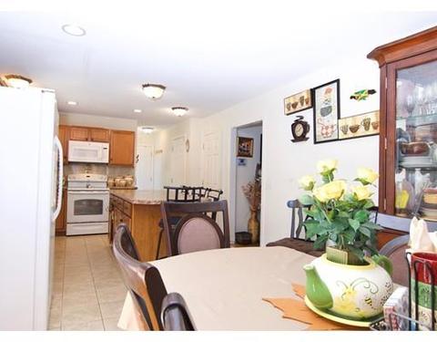 33 Ferris St, Springfield, MA 01151 photo 8
