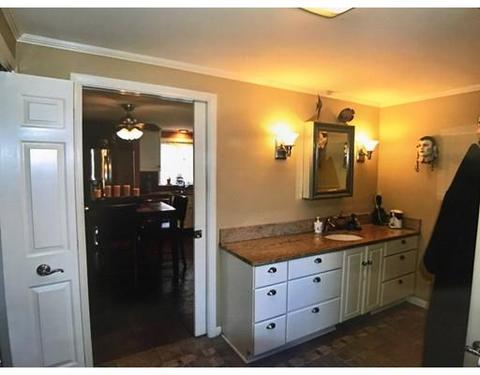 37 Wakefield Ave, Webster, MA 01570 photo 20
