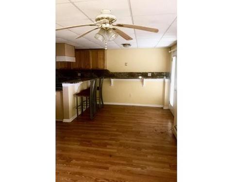 37 Wakefield Ave, Webster, MA 01570 photo 13