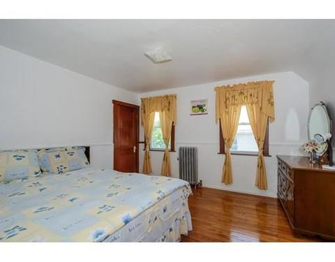 52 Ames St, Worcester, MA 01604 photo 21