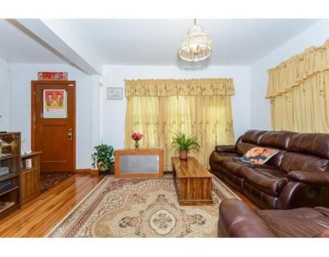 52 Ames St, Worcester, MA 01604 photo 5
