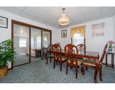 52 Ames St, Worcester, MA 01604 photo 6