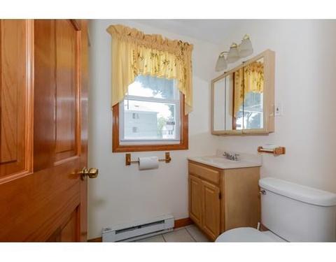 52 Ames St, Worcester, MA 01604 photo 13