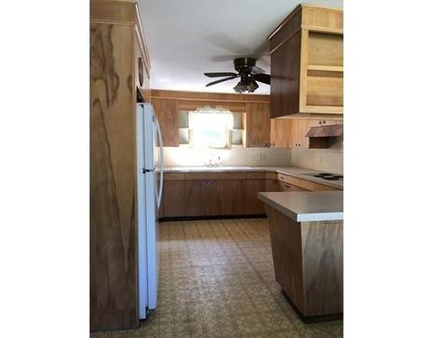 525 School St, Webster, MA 01570 photo 6