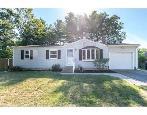 246 Glenoak Dr, Springfield, MA 01129 photo 1