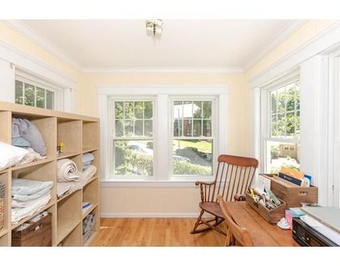 21 Buckingham Rd, Worcester, MA 01605 photo 13
