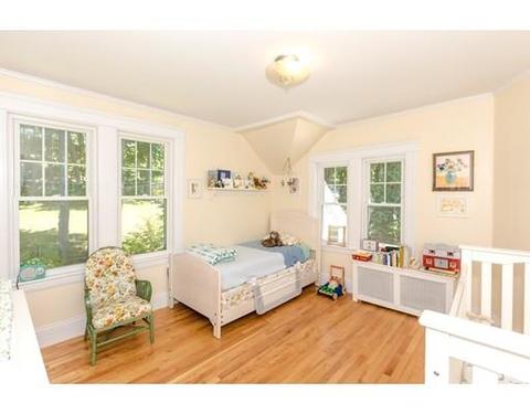 21 Buckingham Rd, Worcester, MA 01605 photo 16
