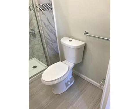 65 Grand St, Springfield, MA 01108 photo 8