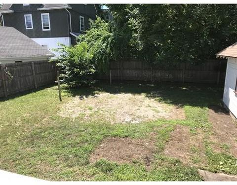 65 Grand St, Springfield, MA 01108 photo 18