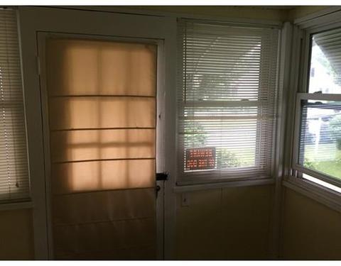 12 Middle St, Springfield, MA 01104 photo 22