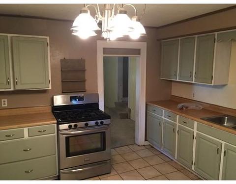 12 Middle St, Springfield, MA 01104 photo 17